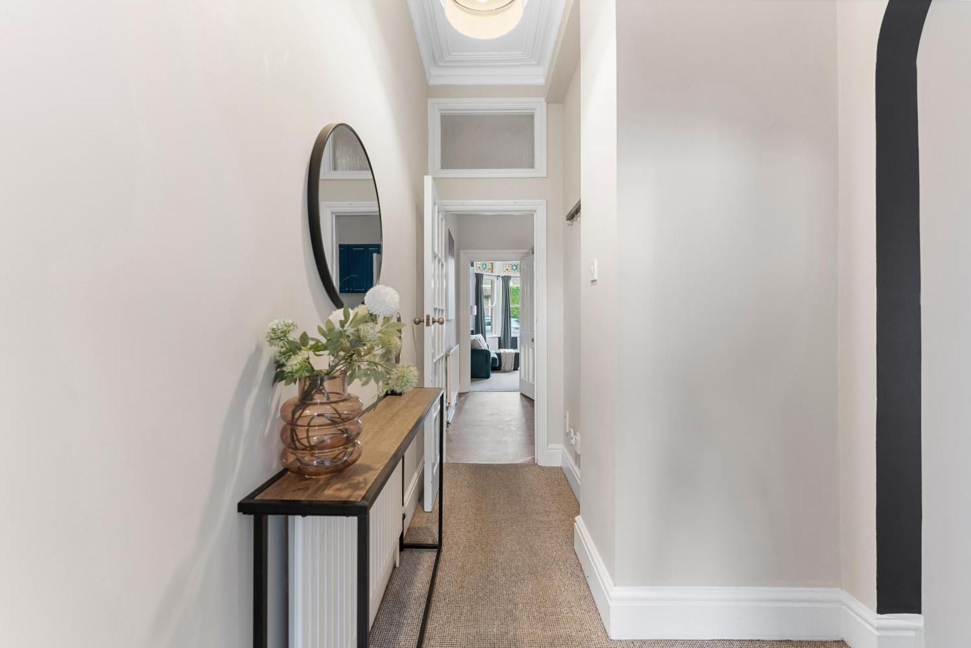Apartament Boutique Flat - Parking - Sleeps 9 Bristol